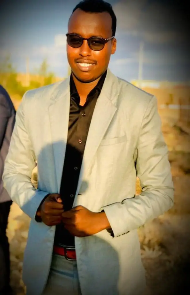 mohamed abdikani owner of fahiyetech